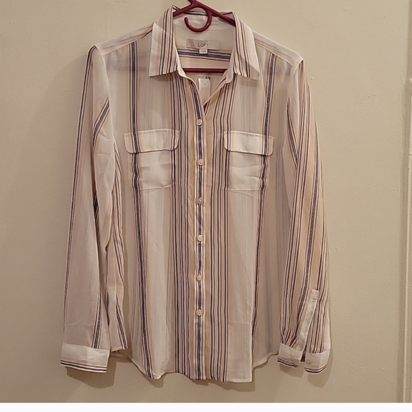 Loft Stripe Chiffon blouse NWT Size Med Career Office Elevated Basic - Picture 7 of 7